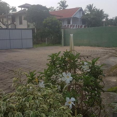 Ronny Cottage Negombo Kültér fotó
